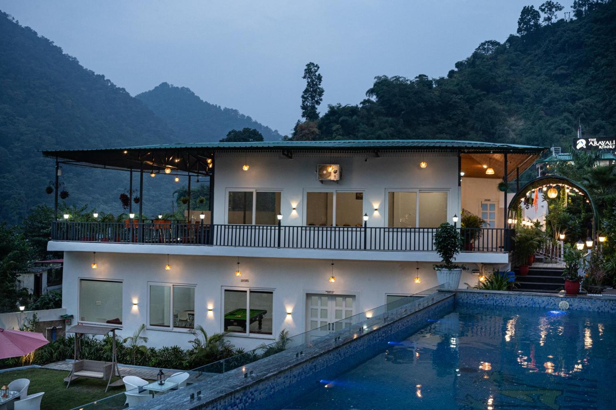 Bijni The Aravali Resort מראה חיצוני תמונה