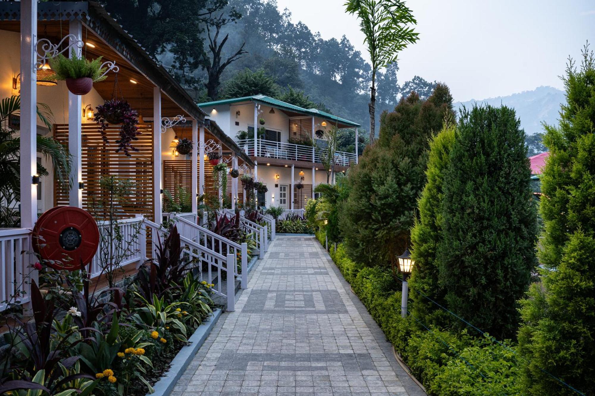 Bijni The Aravali Resort מראה חיצוני תמונה