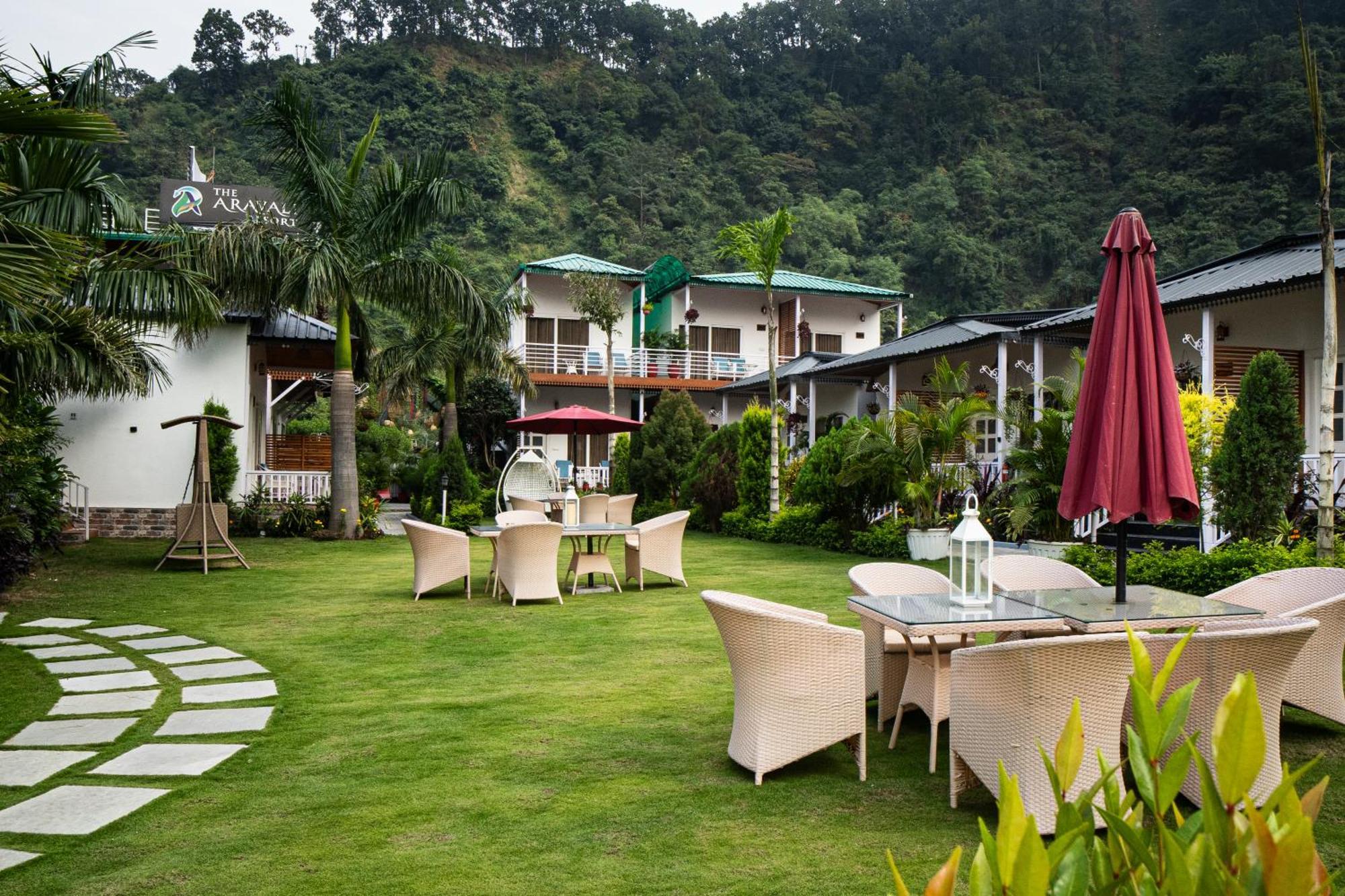 Bijni The Aravali Resort מראה חיצוני תמונה
